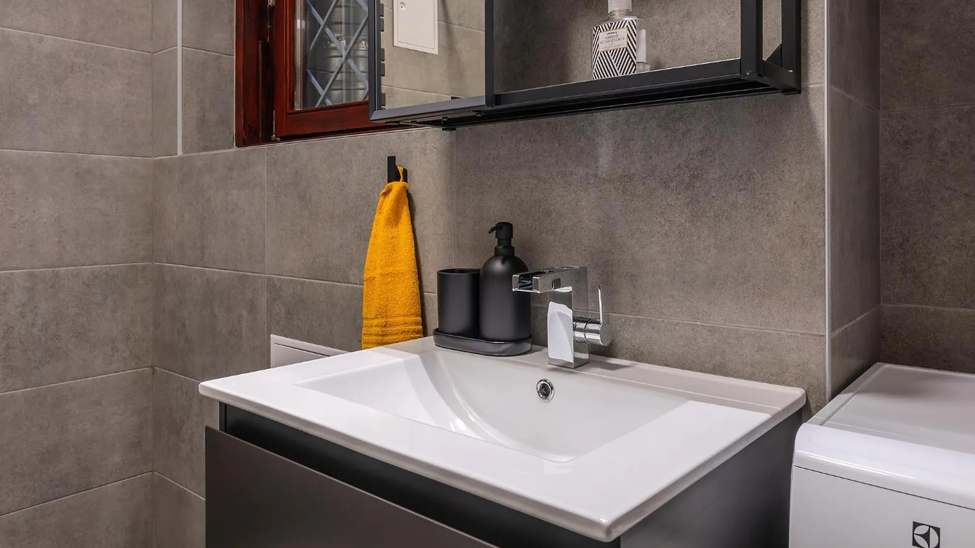 Liszt Modern Chic Apartment Budapest Hungary